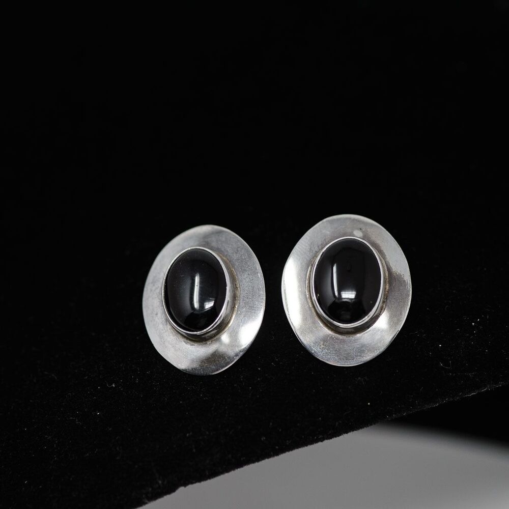Sterling Silver & Black Onyx Clip-On Earrings Signed modernist southwest Vintage